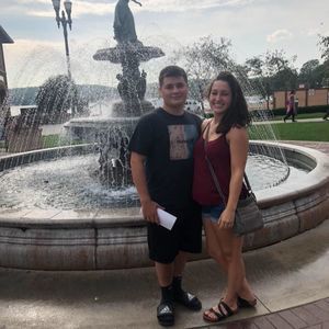 Meet your Posher, Kayla